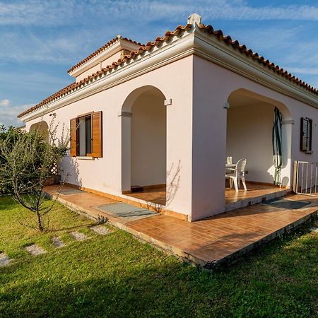 Appartamento Residenziale Trilocale 6 Posti Letto Via Sardegna San Teodoro San Teodoro  Eksteriør bilde