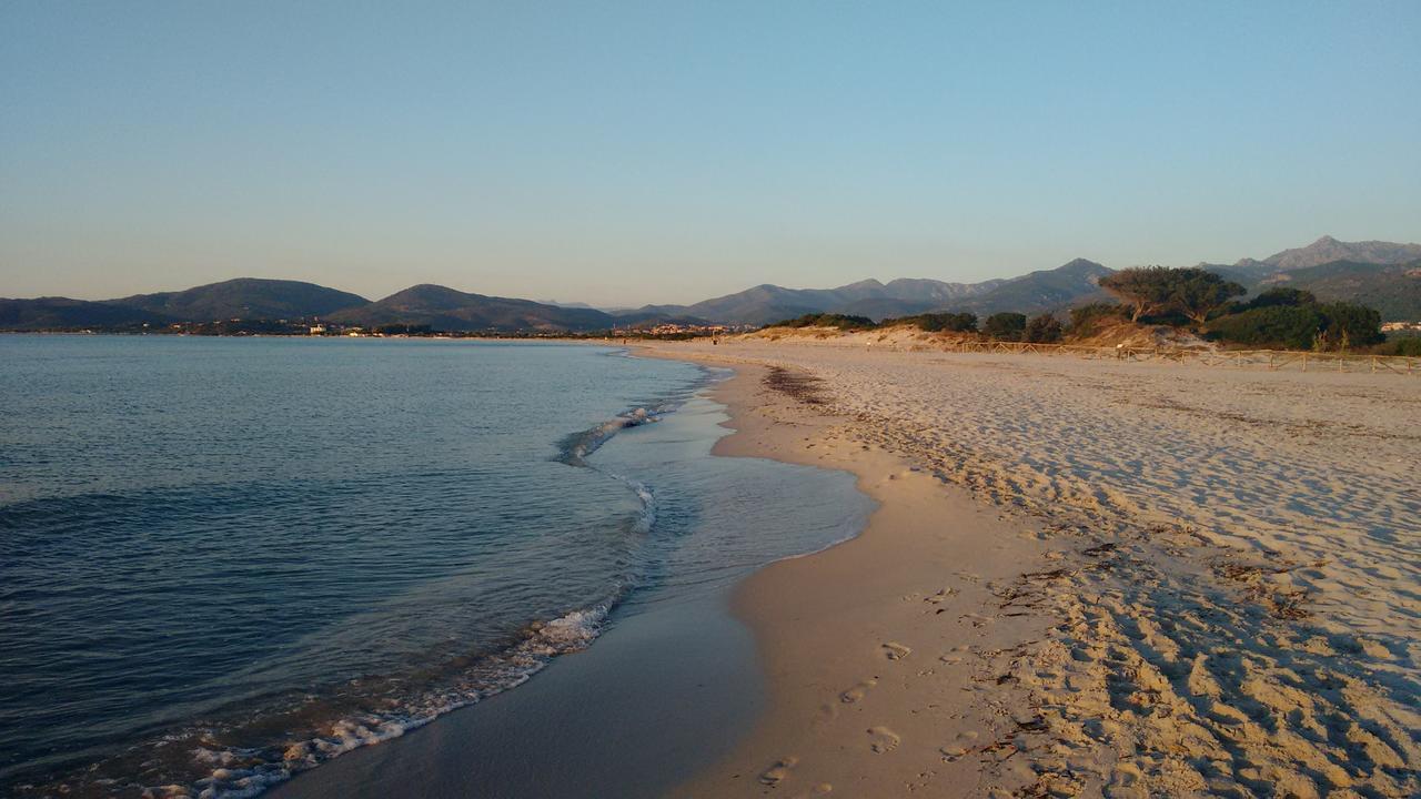 Appartamento Residenziale Trilocale 6 Posti Letto Via Sardegna San Teodoro San Teodoro  Eksteriør bilde