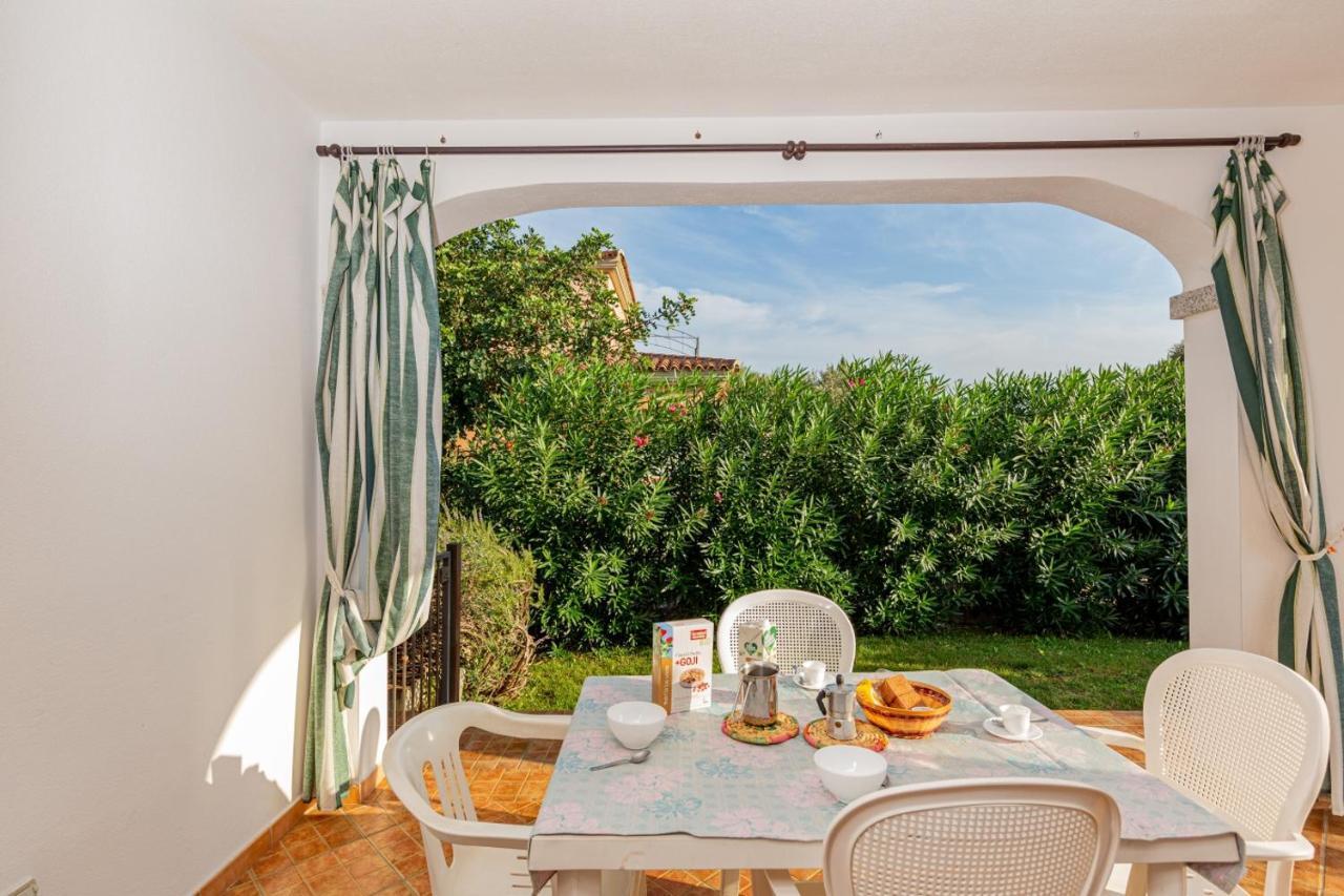 Appartamento Residenziale Trilocale 6 Posti Letto Via Sardegna San Teodoro San Teodoro  Eksteriør bilde