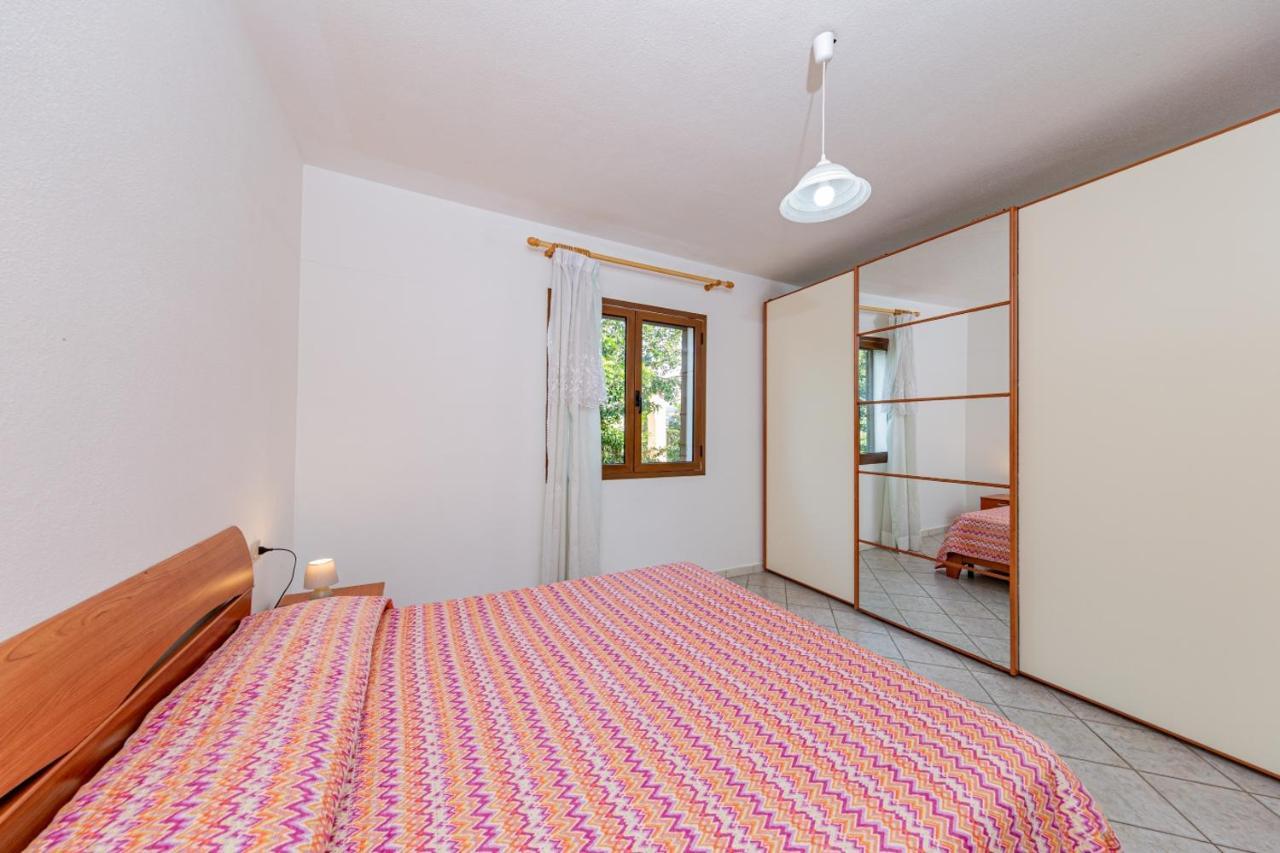 Appartamento Residenziale Trilocale 6 Posti Letto Via Sardegna San Teodoro San Teodoro  Eksteriør bilde